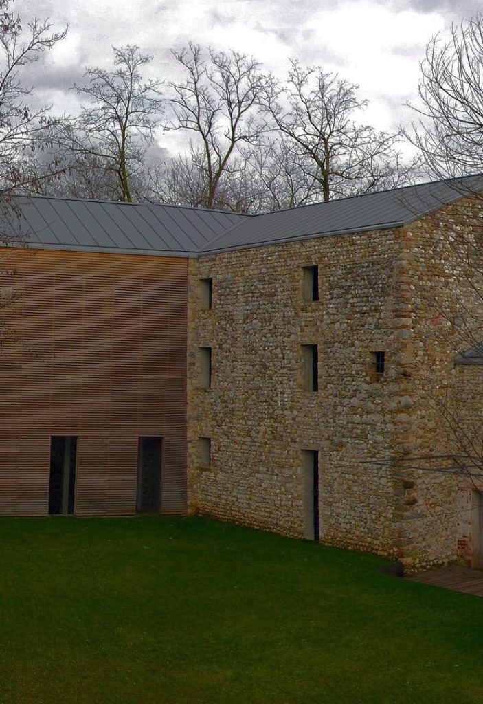 toiture_zinc_perpignan_ecologique_2 Installation gouttières Lindab Perpignan