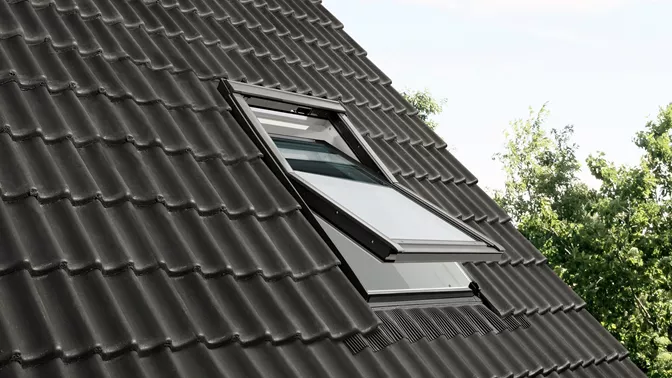 pose-fenetre-de-toit-canohes Velux
